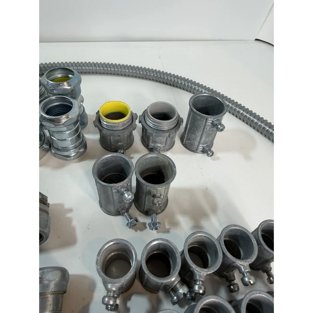Electrical Conduit Fittings Lot: EMT Connectors, Couplings & Locknuts